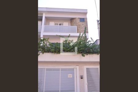 Casa à venda com 211m², 3 quartos e 4 vagasFachada