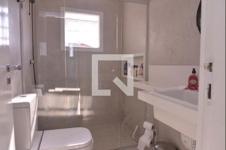 Casa à venda com 211m², 3 quartos e 4 vagasBanheiro do Quarto 1