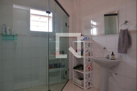 Casa à venda com 211m², 3 quartos e 4 vagasBanheiro