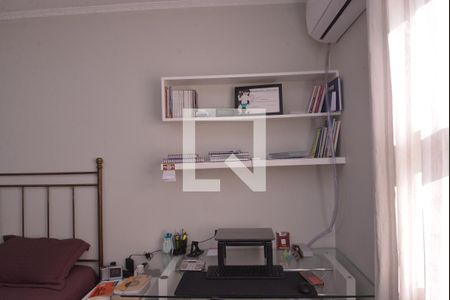 Casa à venda com 211m², 3 quartos e 4 vagasQuarto 3