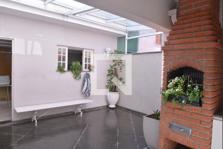 Casa à venda com 211m², 3 quartos e 4 vagasChurrasqueira