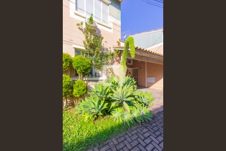 Casa de condomínio à venda com 98m², 4 quartos e 2 vagasJardim