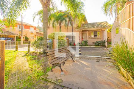 Casa de condomínio à venda com 98m², 4 quartos e 2 vagasÁrea comum