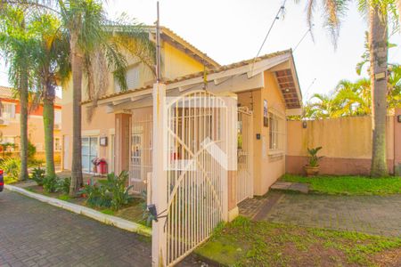Casa de condomínio à venda com 98m², 4 quartos e 2 vagasPortaria