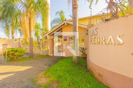 Casa de condomínio à venda com 98m², 4 quartos e 2 vagasPortaria