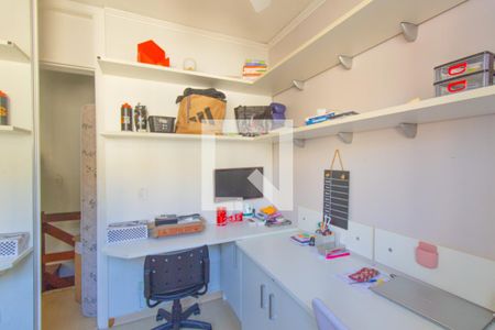 Casa de condomínio à venda com 98m², 4 quartos e 2 vagasQuarto 3