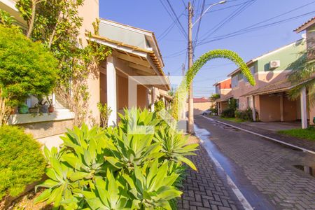 Casa de condomínio à venda com 98m², 4 quartos e 2 vagasJardim