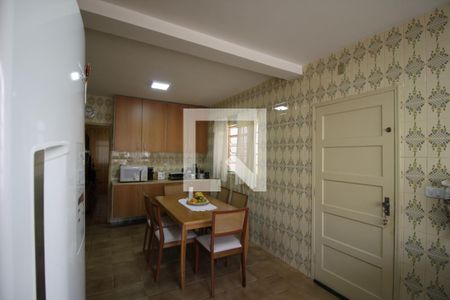 Casa à venda com 100m², 3 quartos e 2 vagasCozinha