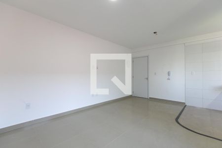 Sala de apartamento para alugar com 2 quartos, 59m² em Cidade Líder, São Paulo