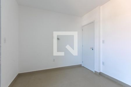 Quarto 2 de apartamento para alugar com 2 quartos, 59m² em Cidade Líder, São Paulo