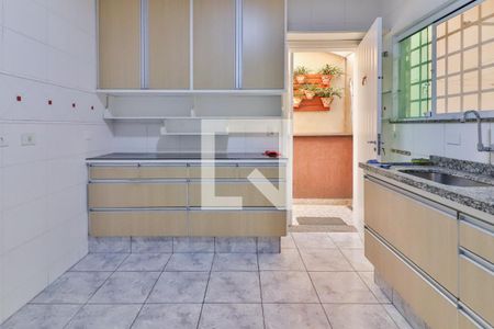 Casa para alugar com 125m², 3 quartos e 4 vagasCozinha