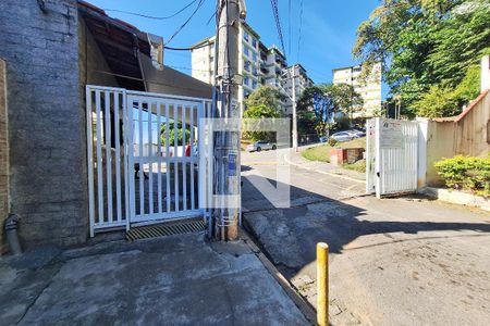Apartamento para alugar com 58m², 2 quartos e 1 vaga Apartamento para alugar com 58m², 2 quartos e 1 vagaFachada