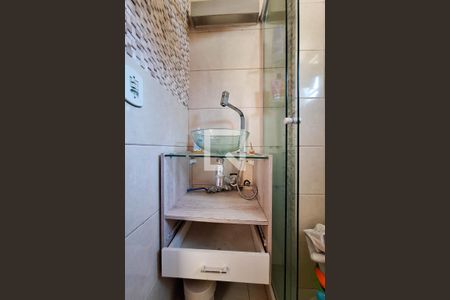 Apartamento para alugar com 58m², 2 quartos e 1 vaga Apartamento para alugar com 58m², 2 quartos e 1 vagaBanheiro