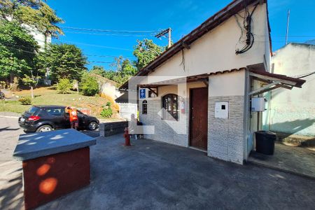 Apartamento para alugar com 58m², 2 quartos e 1 vaga Apartamento para alugar com 58m², 2 quartos e 1 vagaFachada