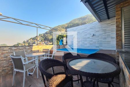 Casa para alugar com 300m², 2 quartos e 1 vagaPiscina