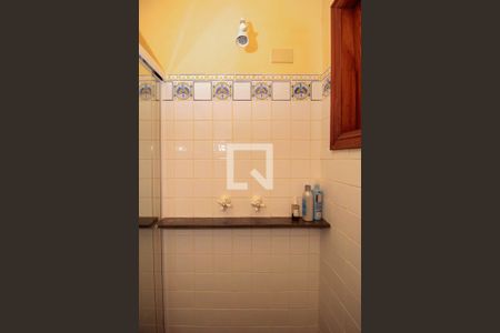 Casa à venda com 300m², 3 quartos e 3 vagas Casa à venda com 300m², 3 quartos e 3 vagasBanheiro da Suíte 2