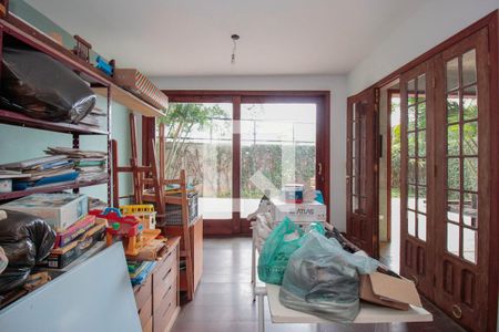 Casa à venda com 300m², 3 quartos e 3 vagas Casa à venda com 300m², 3 quartos e 3 vagasSalão