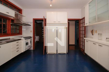 Casa à venda com 300m², 3 quartos e 3 vagas Casa à venda com 300m², 3 quartos e 3 vagasCozinha