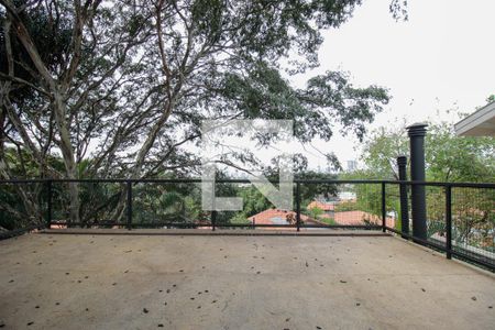 Casa à venda com 300m², 3 quartos e 3 vagas Casa à venda com 300m², 3 quartos e 3 vagasVaranda do Quarto