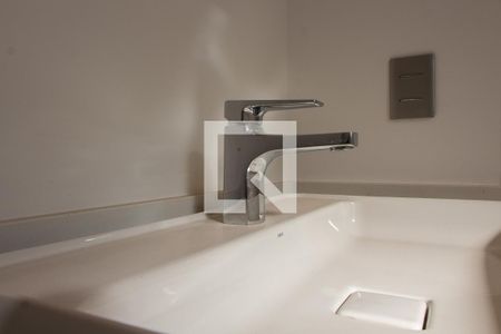 Apartamento à venda com 276m², 4 quartos e 4 vagasBANHEIRO SUITE 2