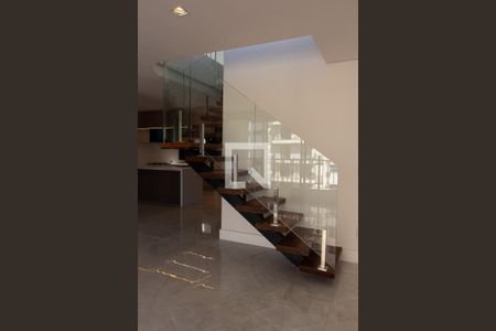 Apartamento à venda com 276m², 4 quartos e 4 vagasESCADA ACESSO 