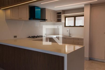 Apartamento à venda com 276m², 4 quartos e 4 vagasCOZINHA
