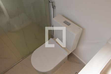 Apartamento à venda com 276m², 4 quartos e 4 vagasBANHEIRO SUITE 2