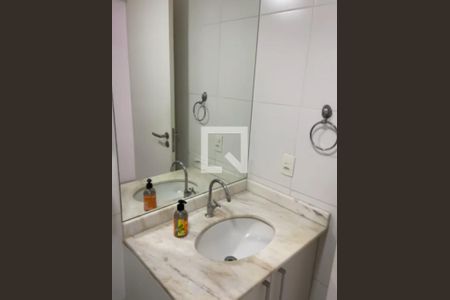 Banheiro de apartamento para alugar com 2 quartos, 64m² em Anil, Rio de Janeiro