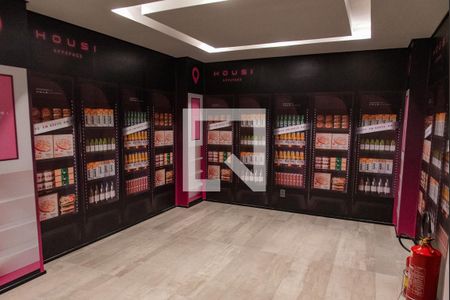 Studio à venda com 22m², 1 quarto e sem vaga Studio à venda com 22m², 1 quarto e sem vagaÁrea comum - Mercadinho