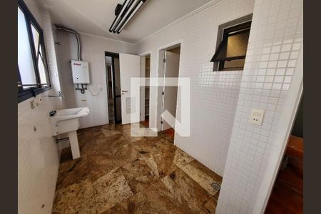 Apartamento para alugar com 236m², 4 quartos e 4 vagasÁrea de Serviço