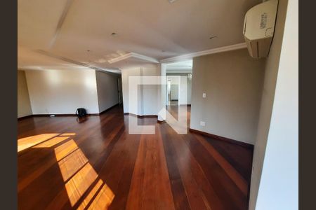 Sala de apartamento para alugar com 4 quartos, 236m² em Indianópolis, São Paulo