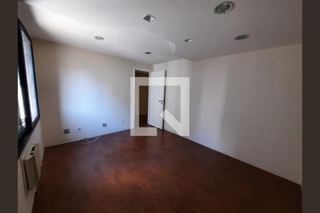 Apartamento para alugar com 236m², 4 quartos e 4 vagasQuarto 2