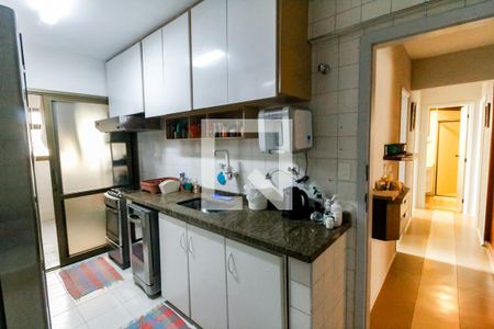 Apartamento à venda com 119m², 3 quartos e 2 vagasCozinha - Armários