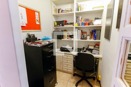 Apartamento à venda com 119m², 3 quartos e 2 vagasEscritório
