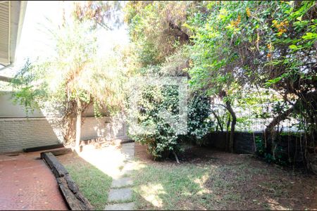 Casa para alugar com 190m², 3 quartos e 1 vaga Casa para alugar com 190m², 3 quartos e 1 vagaEntrada