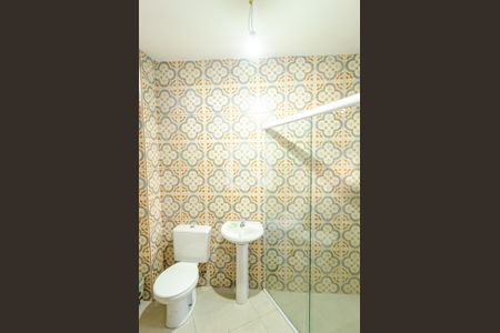 Casa para alugar com 190m², 3 quartos e 1 vaga Casa para alugar com 190m², 3 quartos e 1 vagaBanheiro Social 1