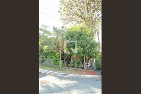 Casa para alugar com 190m², 3 quartos e 1 vaga Casa para alugar com 190m², 3 quartos e 1 vagaFachada