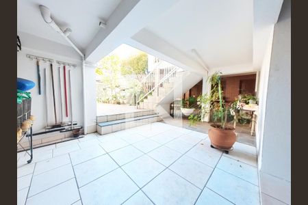 Casa à venda com 400m², 5 quartos e 4 vagasQuintal