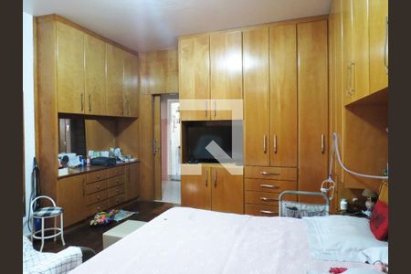 Casa à venda com 400m², 5 quartos e 4 vagasQuarto 3