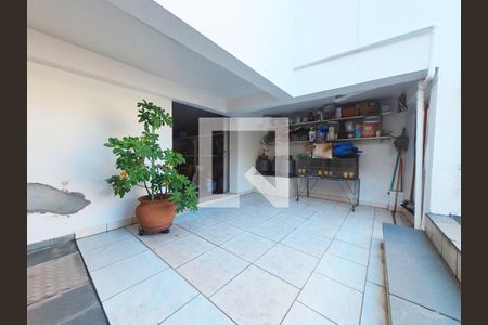 Casa à venda com 400m², 5 quartos e 4 vagasQuintal