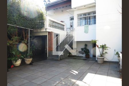 Casa à venda com 400m², 5 quartos e 4 vagasQuintal