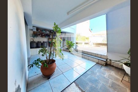 Casa à venda com 400m², 5 quartos e 4 vagasQuintal