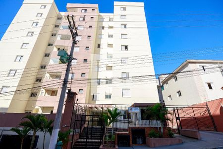 Apartamento à venda com 65m², 3 quartos e 2 vagasFachada