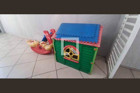 Apartamento à venda com 57m², 2 quartos e 1 vaga Apartamento à venda com 57m², 2 quartos e 1 vagaÁrea comum - Playground