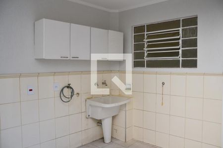 Casa para alugar com 180m², 3 quartos e 2 vagas Casa para alugar com 180m², 3 quartos e 2 vagasÁrea de Serviço