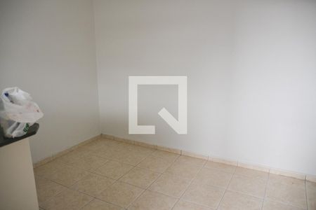 Casa para alugar com 180m², 3 quartos e 2 vagas Casa para alugar com 180m², 3 quartos e 2 vagasQuarto de Serviço
