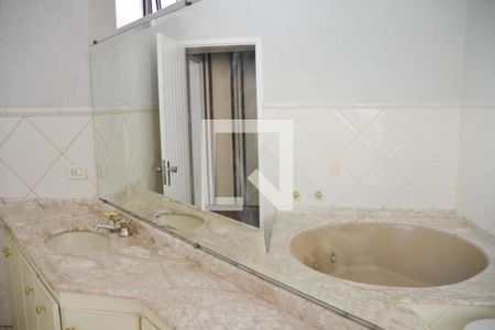 Casa para alugar com 180m², 3 quartos e 2 vagas Casa para alugar com 180m², 3 quartos e 2 vagasBanheiro