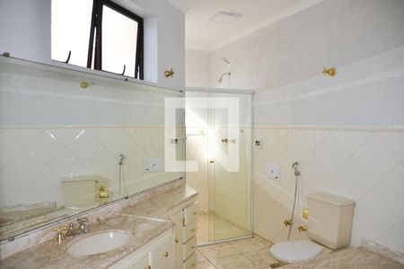 Casa para alugar com 180m², 3 quartos e 2 vagas Casa para alugar com 180m², 3 quartos e 2 vagasBanheiro
