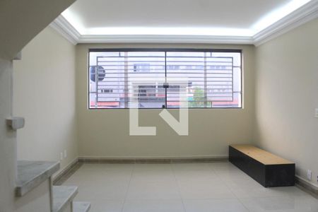Sala de casa para alugar com 3 quartos, 180m² em Santa Paula, São Caetano do Sul