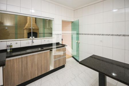Casa para alugar com 106m², 3 quartos e 2 vagasCozinha